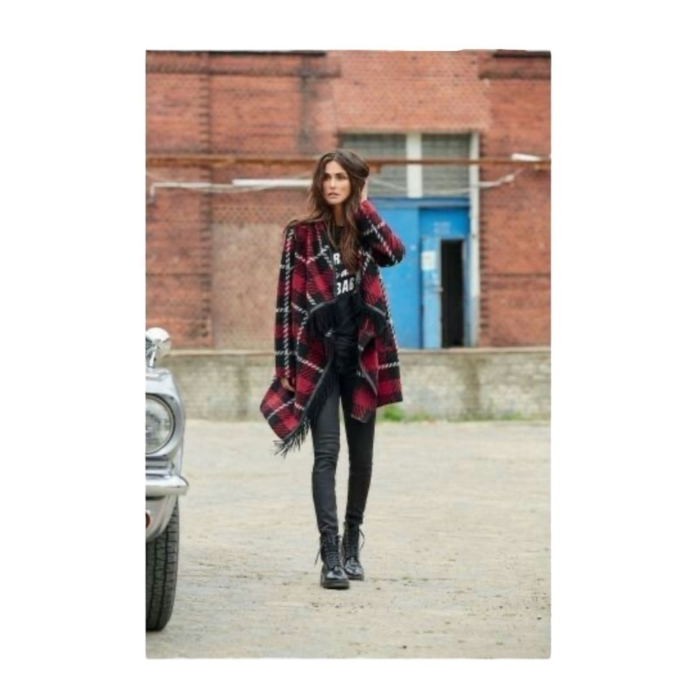 MontanaCo Oversized Lapel Plaid Coat with Faux Leather Fringe NWT